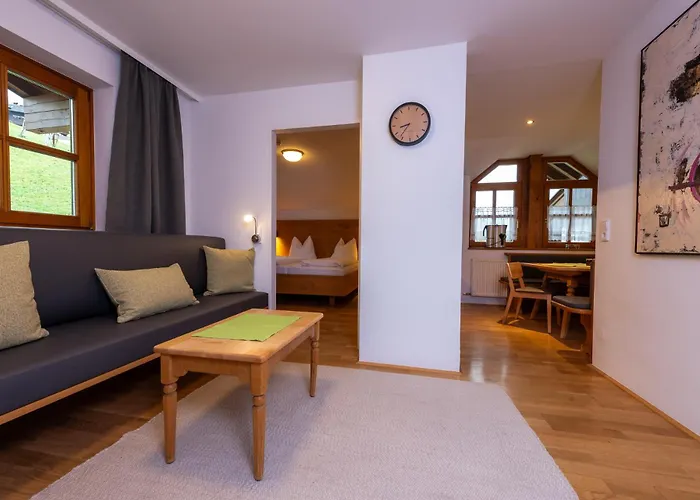 Апартаменти Agricola Капрун